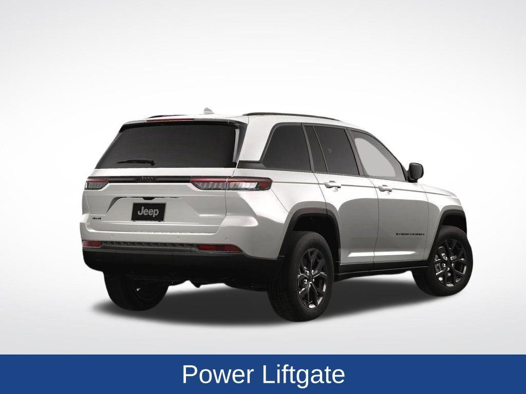 new 2025 Jeep Grand Cherokee car, priced at $44,053