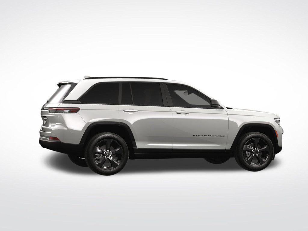new 2025 Jeep Grand Cherokee car, priced at $50,885