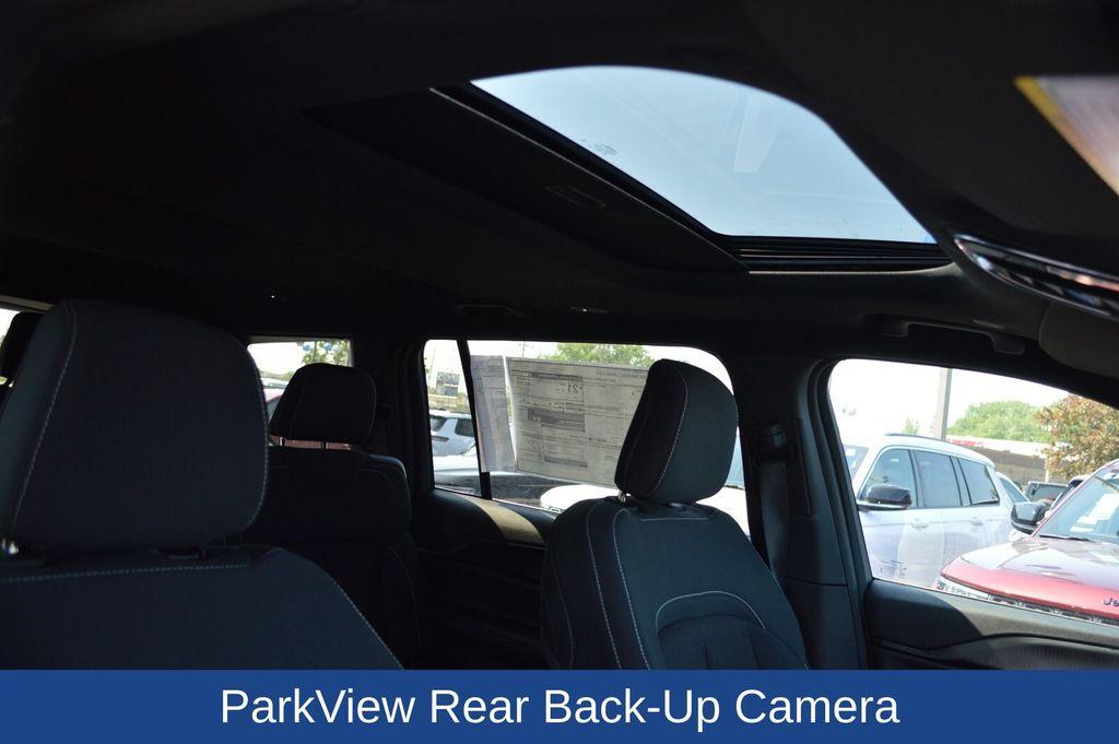 new 2025 Jeep Grand Cherokee L car, priced at $42,891