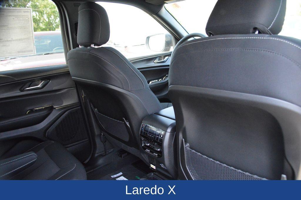 new 2025 Jeep Grand Cherokee L car, priced at $42,891