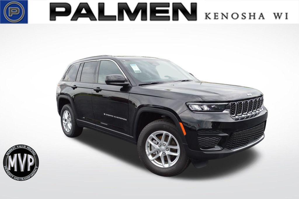 new 2025 Jeep Grand Cherokee car, priced at $40,127
