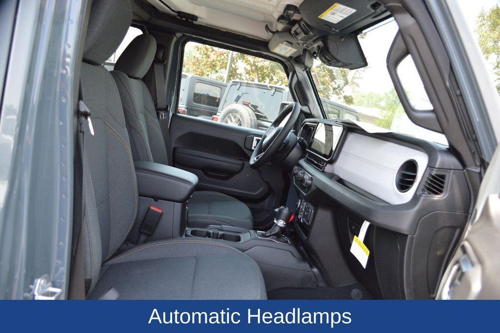 new 2025 Jeep Wrangler car, priced at $51,345