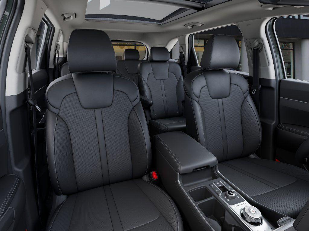 new 2025 Kia Sorento Hybrid car, priced at $40,878