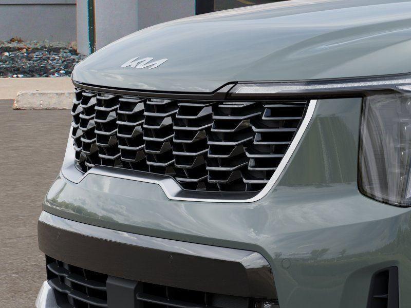 new 2025 Kia Sorento Hybrid car, priced at $40,878