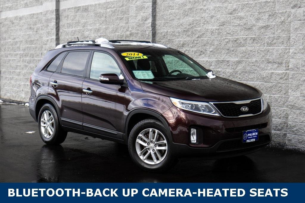 used 2014 Kia Sorento car, priced at $8,900