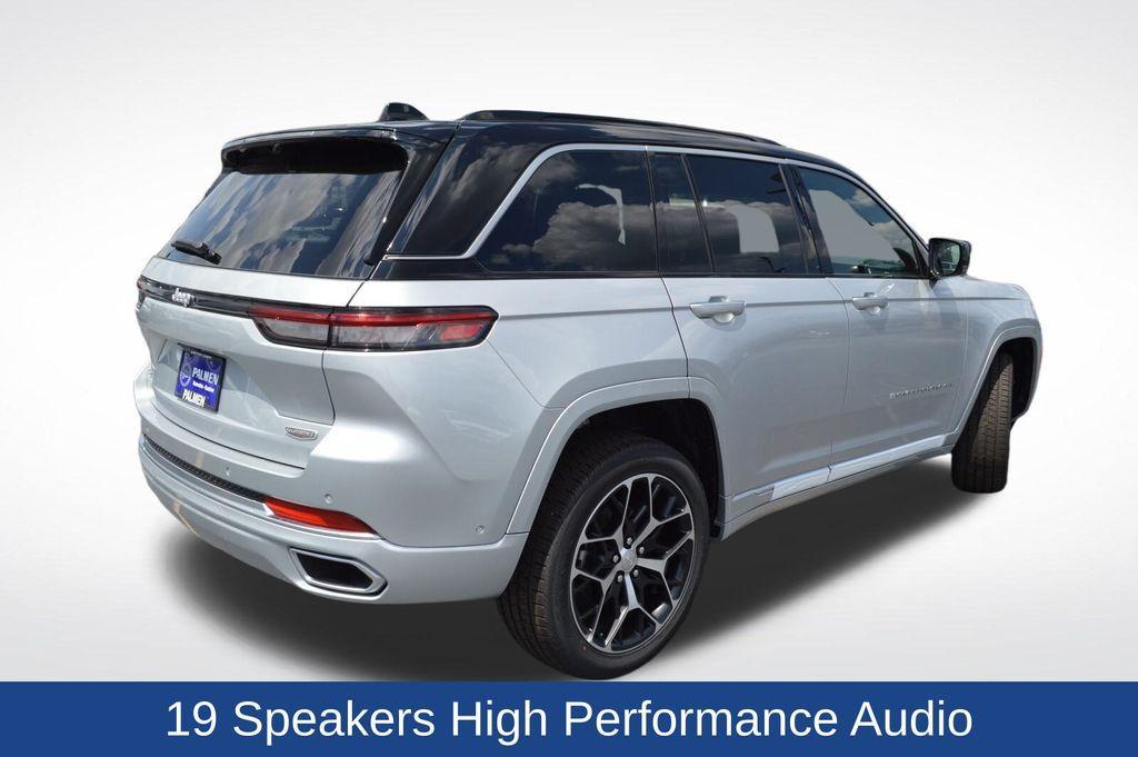 new 2025 Jeep Grand Cherokee car, priced at $68,900