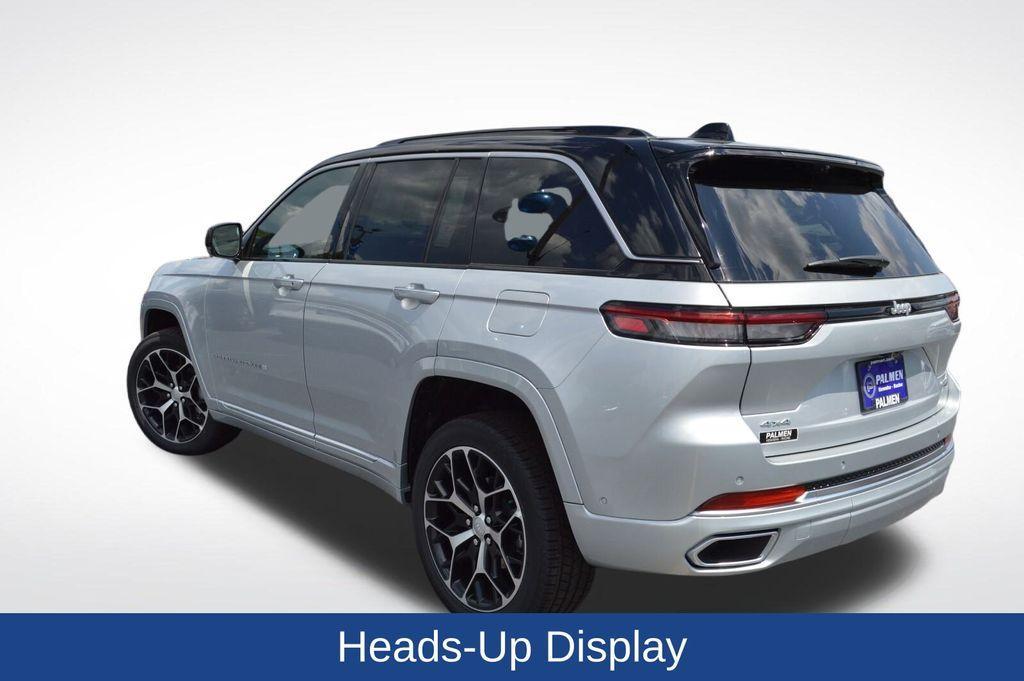 new 2025 Jeep Grand Cherokee car, priced at $68,900