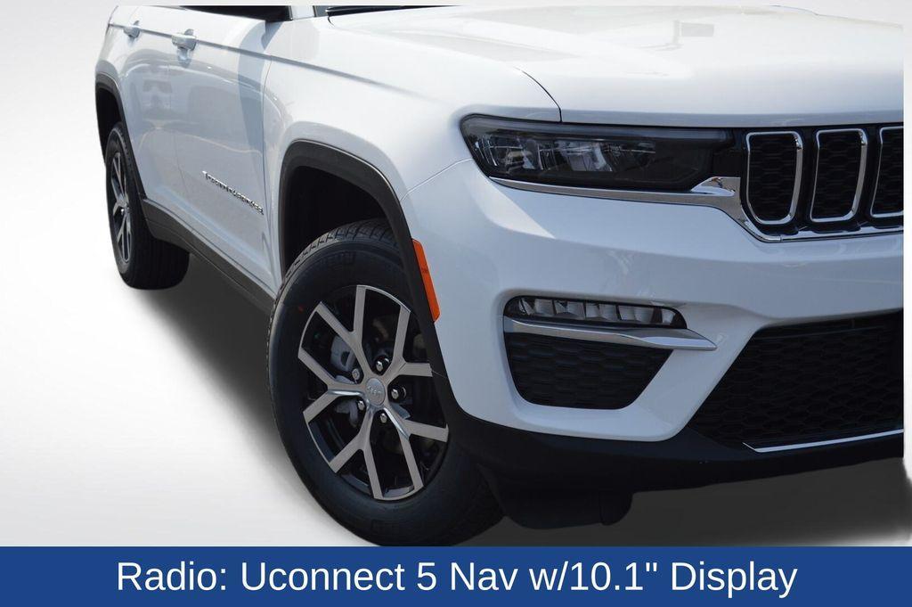 new 2025 Jeep Grand Cherokee car, priced at $49,415