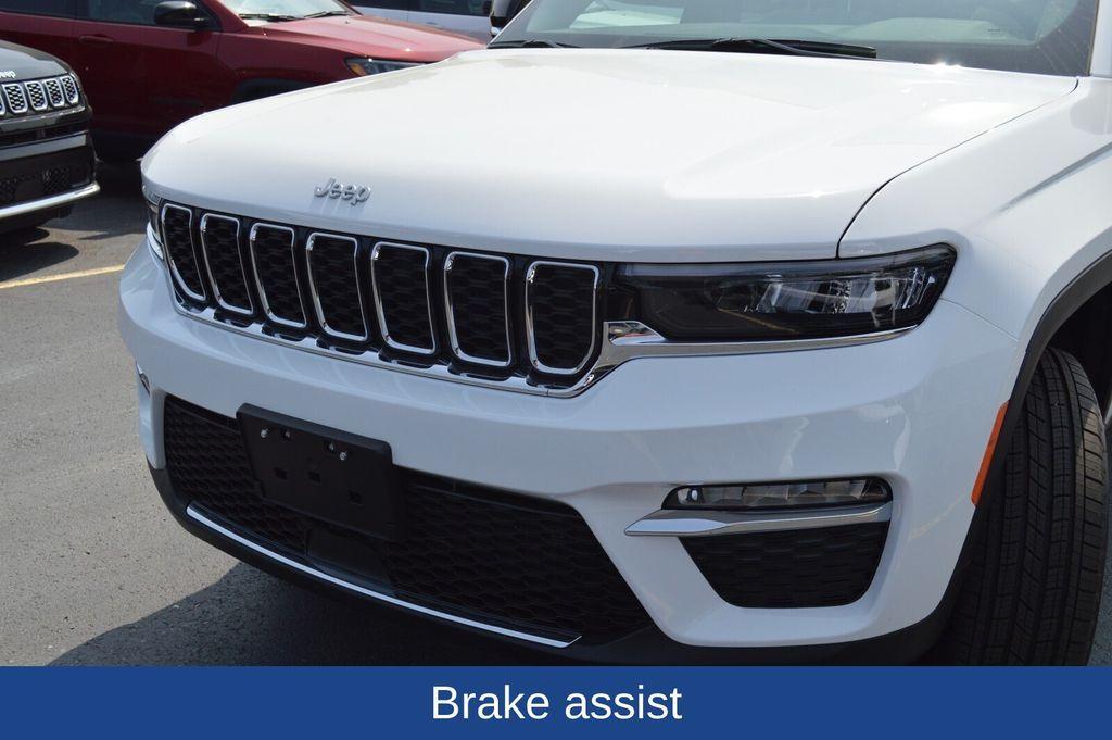 new 2025 Jeep Grand Cherokee car, priced at $49,415