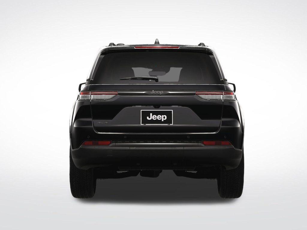 new 2025 Jeep Grand Cherokee car, priced at $48,870