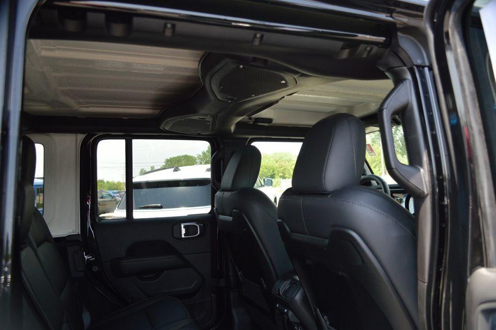 new 2025 Jeep Wrangler car, priced at $56,115