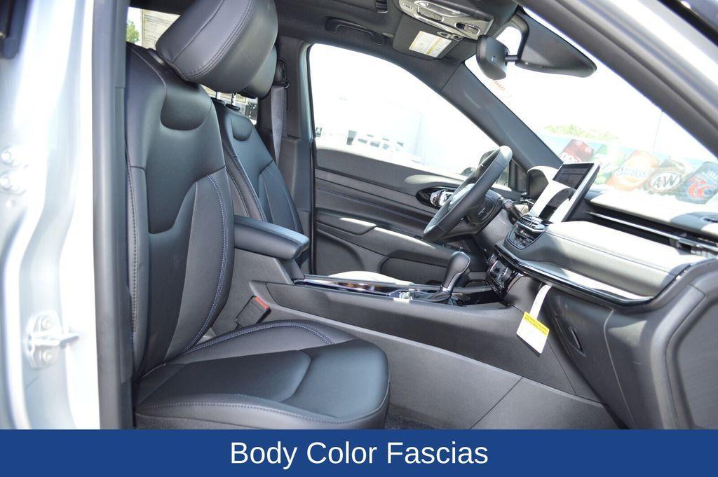 new 2025 Jeep Compass car, priced at $33,547