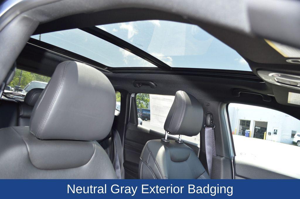 new 2025 Jeep Compass car, priced at $33,430