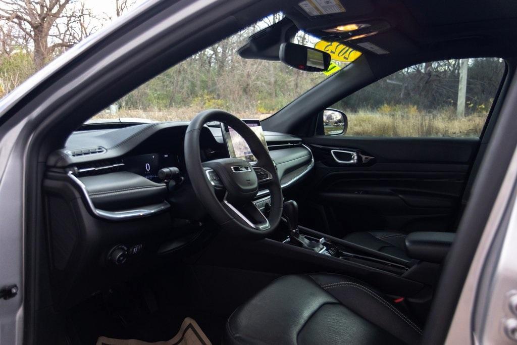 used 2023 Jeep Compass car, priced at $28,249