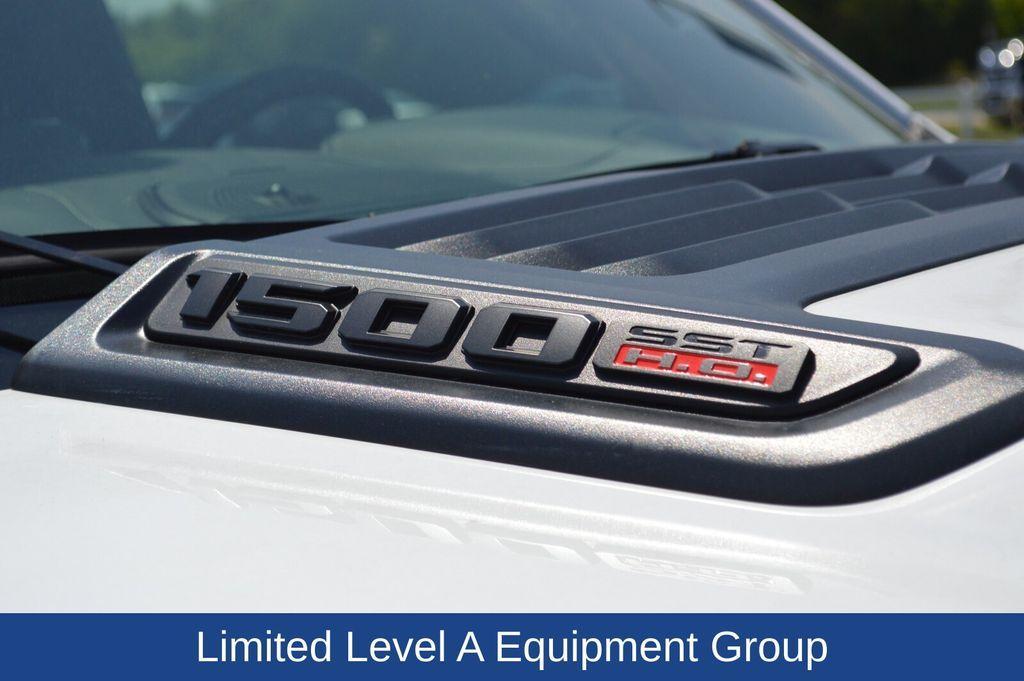 new 2025 Ram 1500 car, priced at $75,900