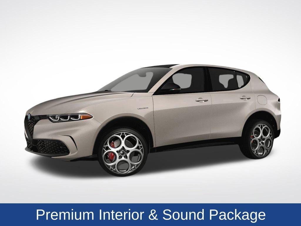 new 2024 Alfa Romeo Tonale car, priced at $46,508