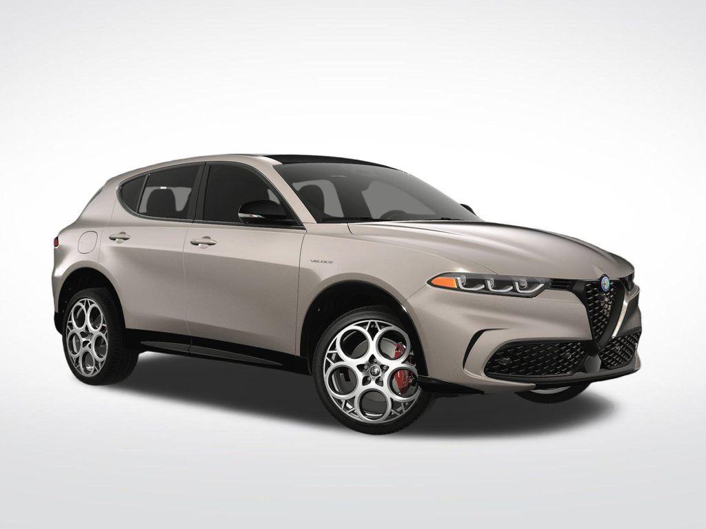 new 2024 Alfa Romeo Tonale car, priced at $52,061