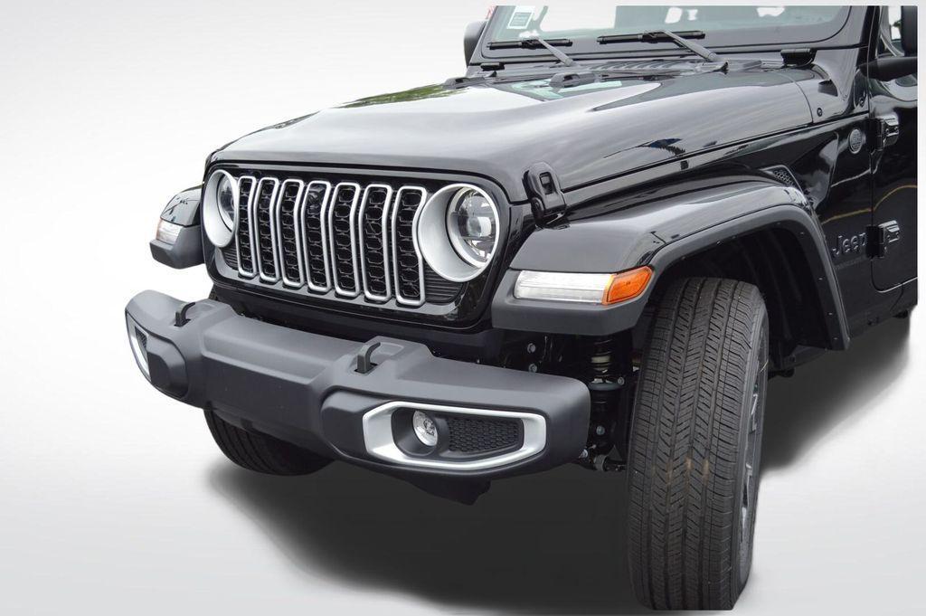 new 2025 Jeep Wrangler car, priced at $58,700