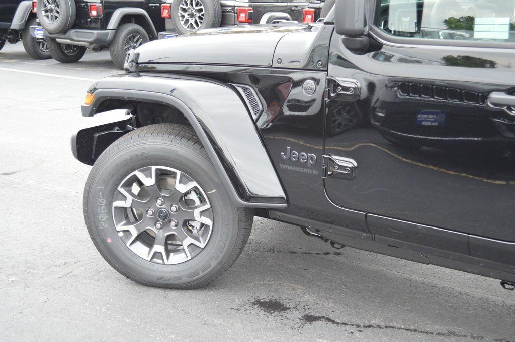new 2025 Jeep Wrangler car, priced at $58,061