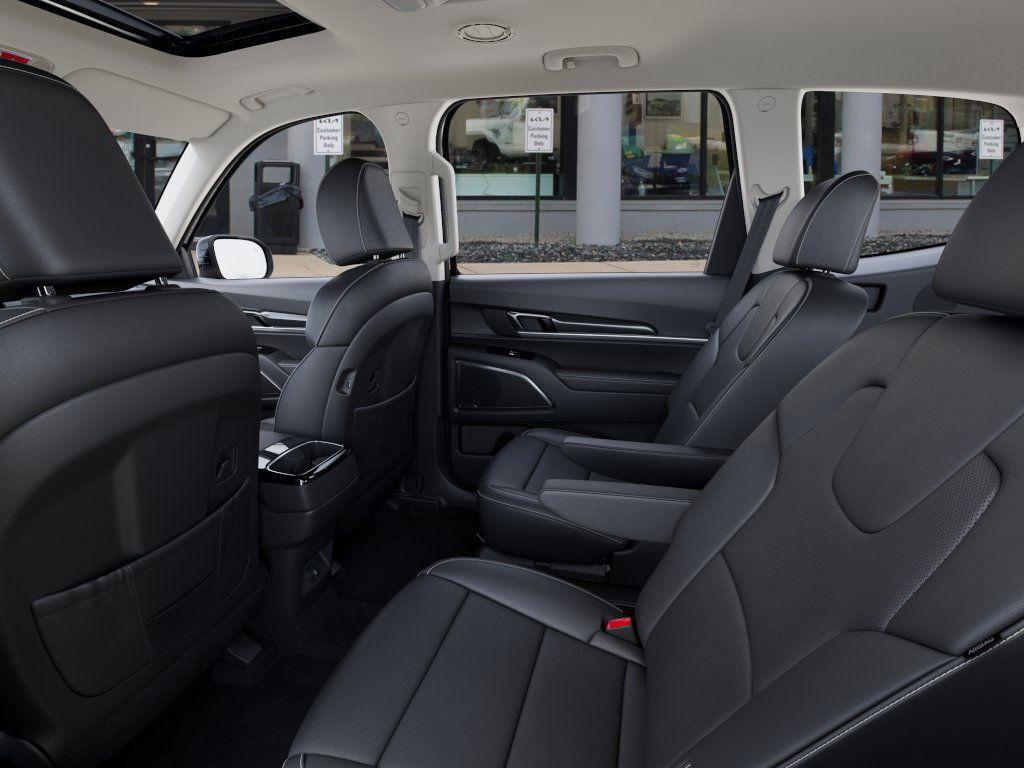 new 2025 Kia Telluride car, priced at $42,135