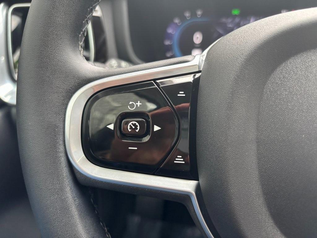 used 2023 Volvo S60 car, priced at $29,333
