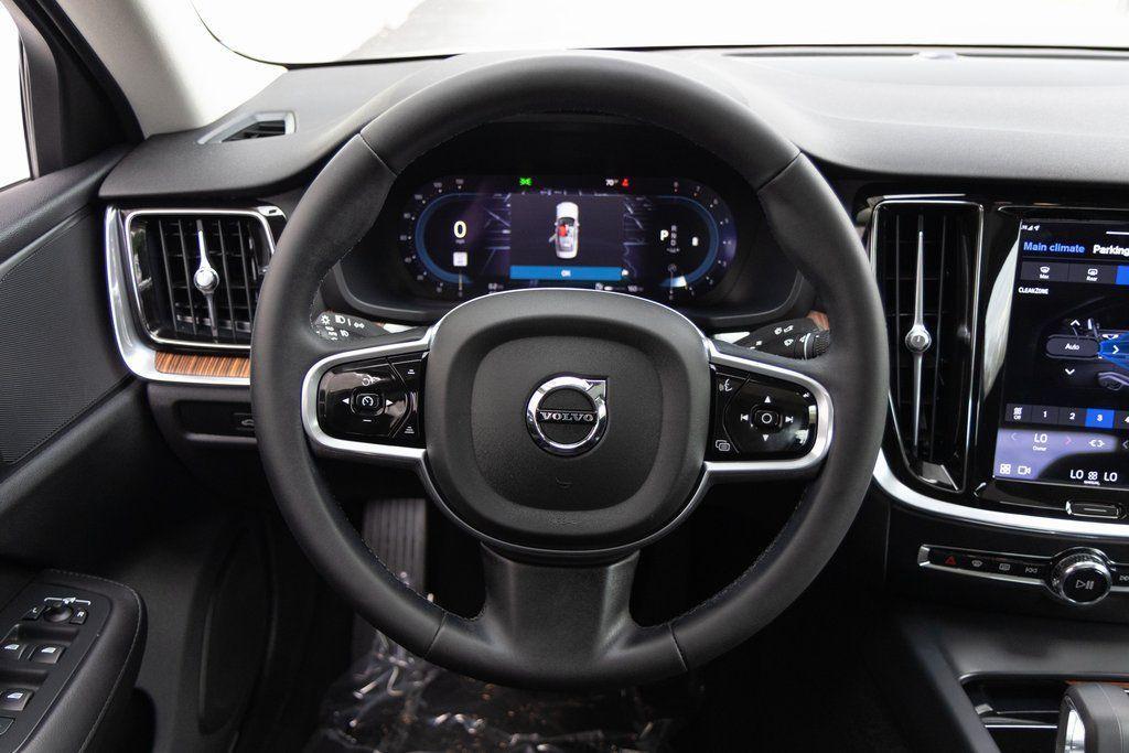 used 2023 Volvo S60 car, priced at $27,400