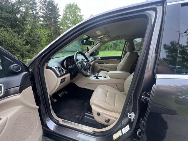 used 2014 Jeep Grand Cherokee car, priced at $14,499