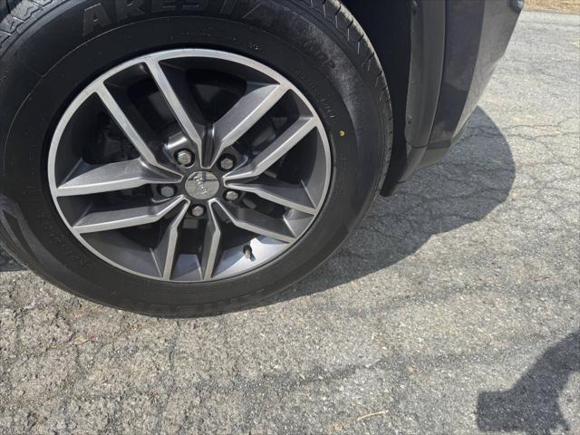 used 2018 Jeep Grand Cherokee car, priced at $18,999