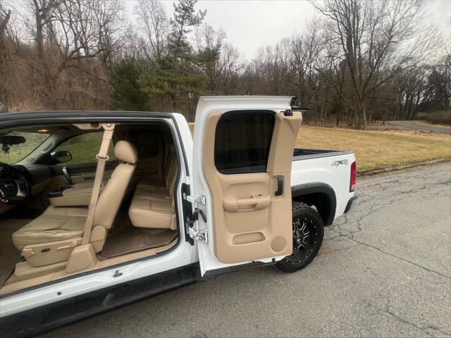 used 2013 GMC Sierra 1500 car, priced at $10,999