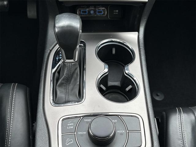 used 2021 Jeep Grand Cherokee car, priced at $34,713