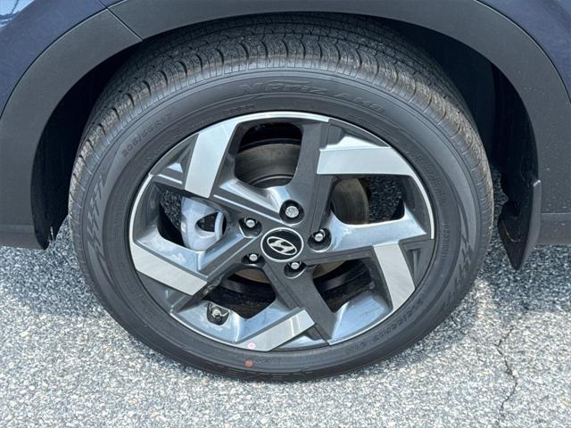 new 2025 Hyundai Venue car, priced at $25,485