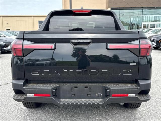 new 2025 Hyundai SANTA CRUZ car, priced at $33,600