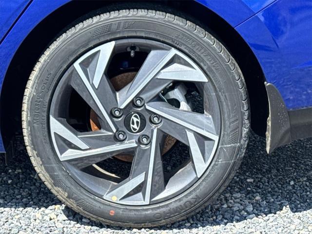 new 2025 Hyundai Elantra car, priced at $24,705