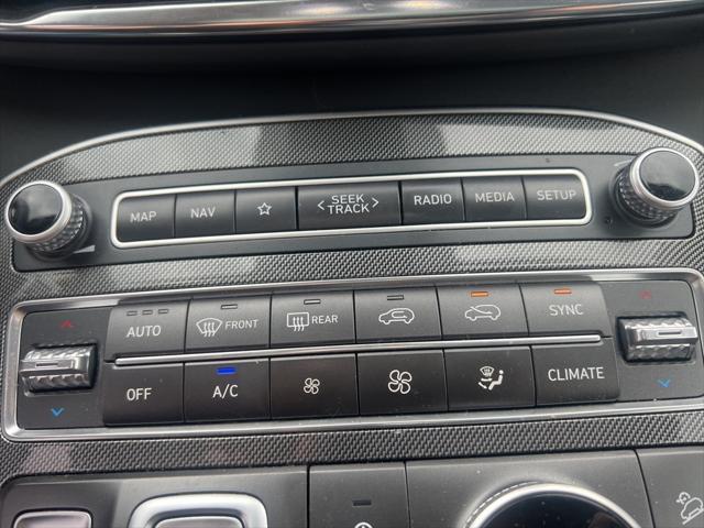 used 2023 Hyundai Santa Fe car, priced at $25,999