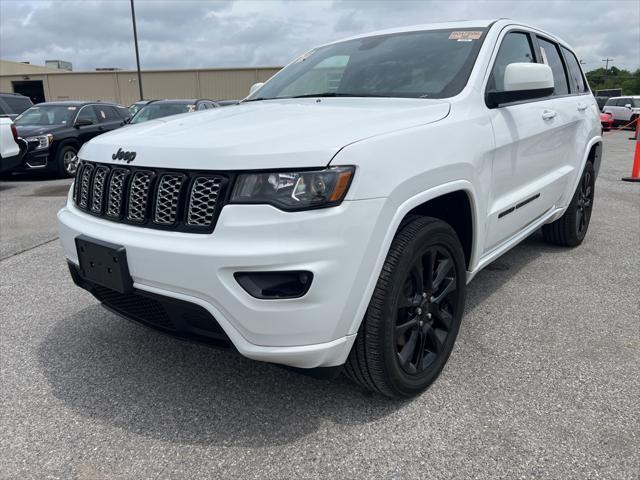 used 2022 Jeep Grand Cherokee car, priced at $30,861