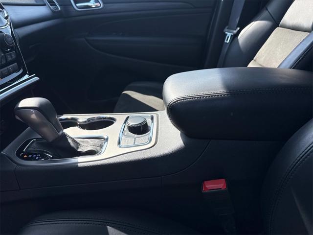 used 2022 Jeep Grand Cherokee car, priced at $30,765