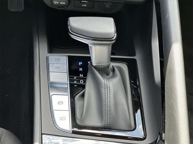 new 2025 Hyundai Elantra car, priced at $27,265