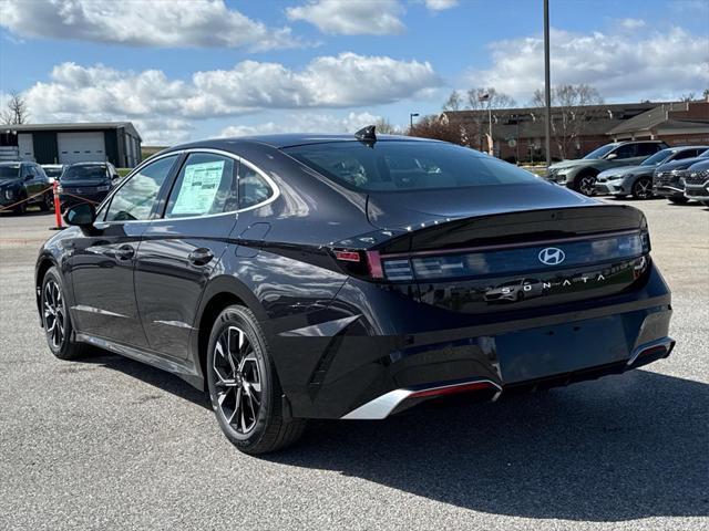 new 2025 Hyundai Sonata car, priced at $31,200
