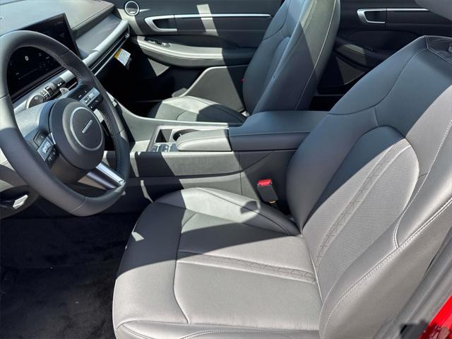 new 2025 Hyundai Sonata Hybrid car, priced at $39,880
