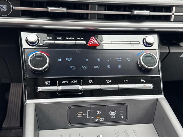 new 2025 Hyundai Santa Fe car, priced at $42,380