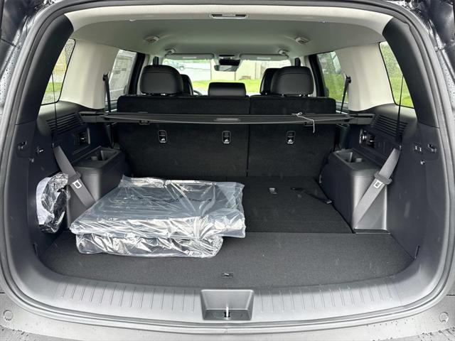new 2025 Hyundai Santa Fe car, priced at $41,029