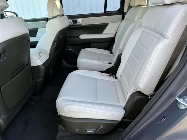new 2025 Hyundai Santa Fe car, priced at $51,425