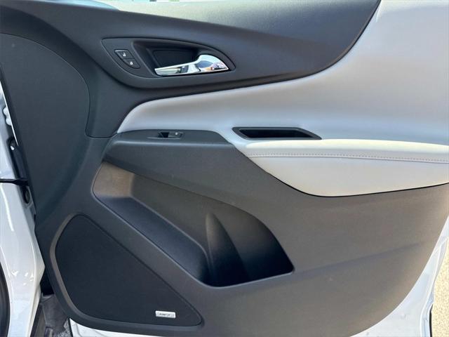 used 2021 Chevrolet Equinox car, priced at $22,993