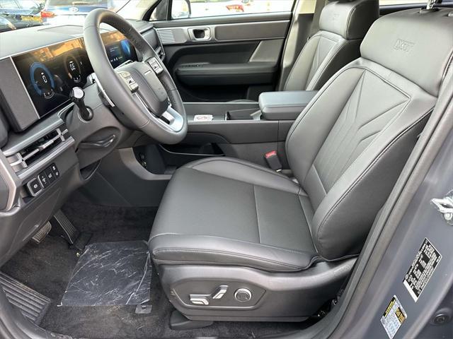 new 2025 Hyundai Santa Fe car, priced at $44,070