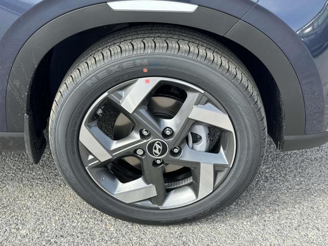 new 2025 Hyundai Venue car, priced at $25,425