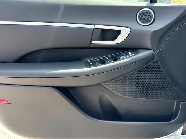 new 2025 Hyundai Sonata car, priced at $32,880