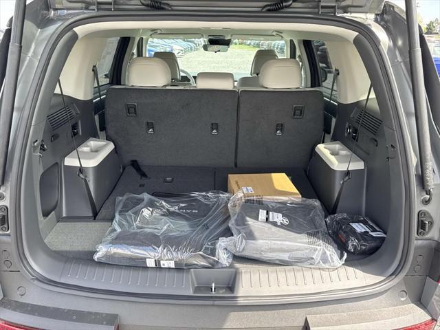 new 2025 Hyundai Santa Fe car, priced at $41,775