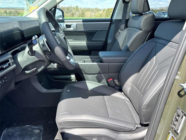 new 2025 Hyundai Santa Fe car, priced at $43,029