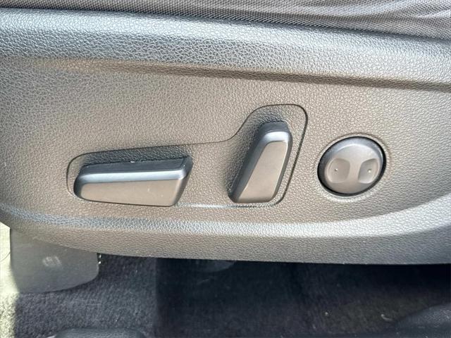 used 2022 Hyundai Santa Fe car, priced at $24,775