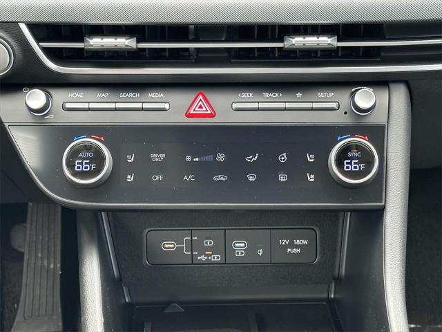 new 2025 Hyundai Sonata Hybrid car, priced at $39,385